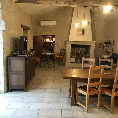 Le Petit Mona Celena Civaux